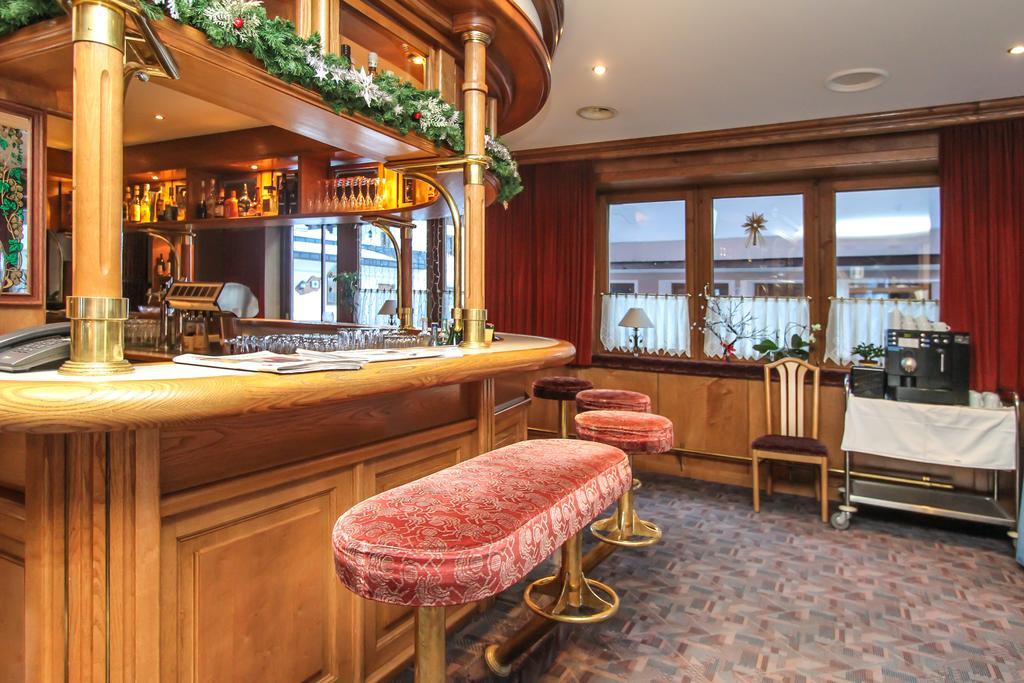 Hotel Tiroler Adler - Bed And Breakfast Waidring Luaran gambar